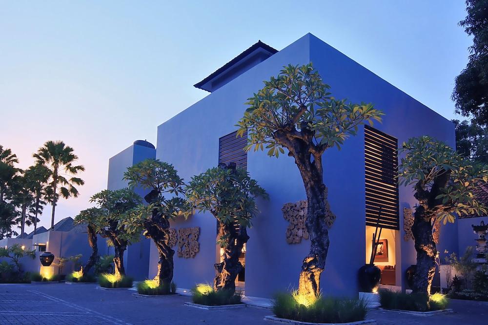 The Seminyak Suite - Private Villa Kuta Lombok Exterior foto