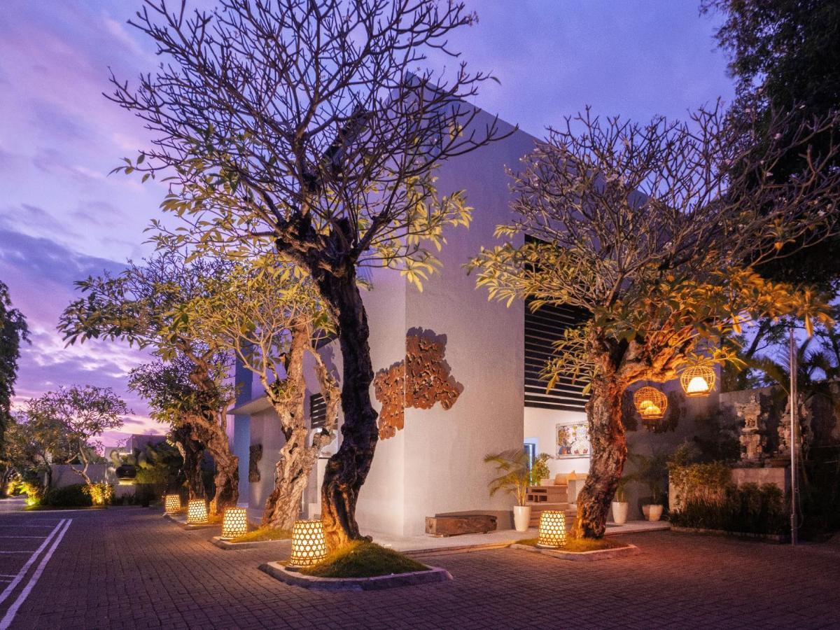 The Seminyak Suite - Private Villa Kuta Lombok Exterior foto
